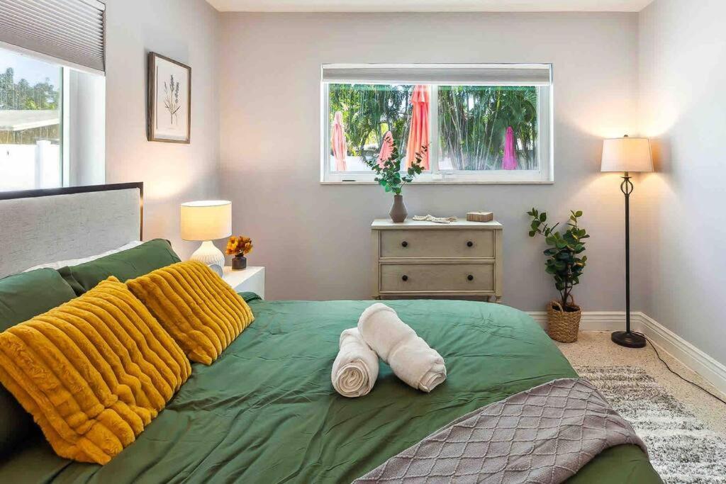 Private Oasis With Pool Near Beaches, Dining & Las Olas Fort Lauderdale Esterno foto