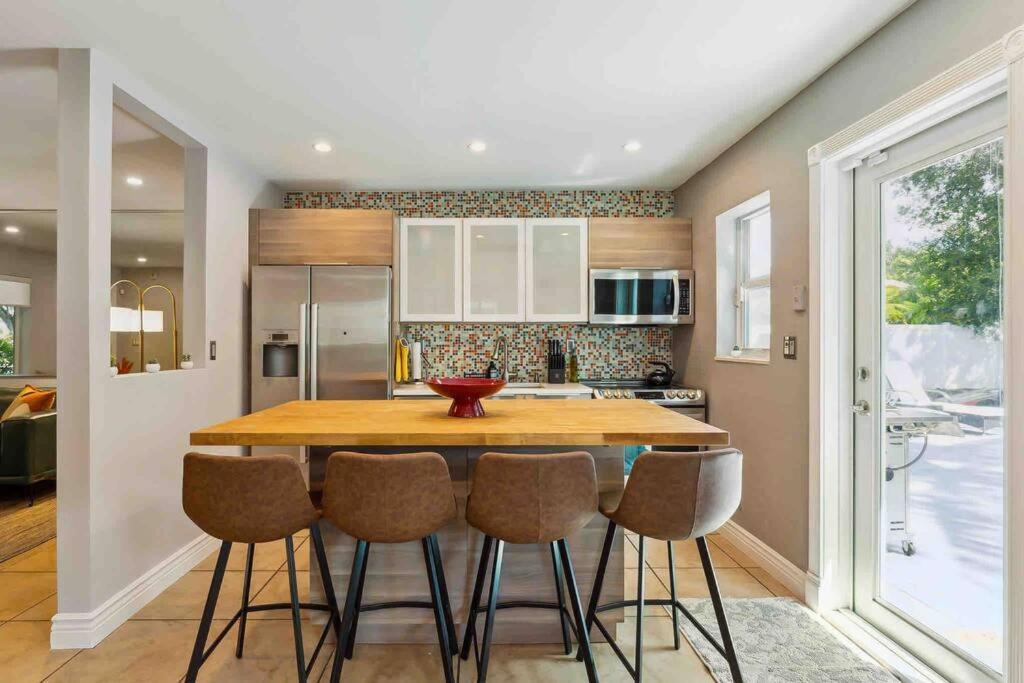 Private Oasis With Pool Near Beaches, Dining & Las Olas Fort Lauderdale Esterno foto
